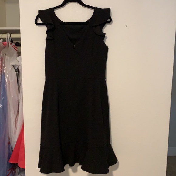 Donna Morgan Dress - Picture 4 of 8